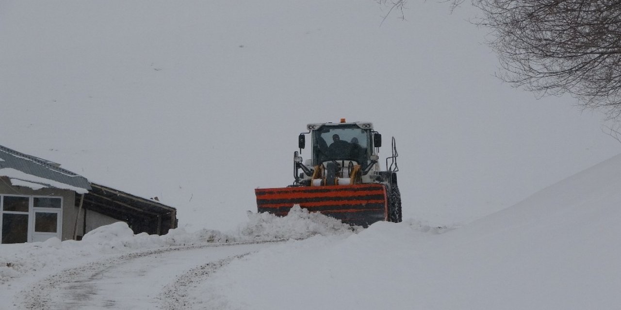 Muş’ta 234 Köy Yolu Ulaşıma Kapandı