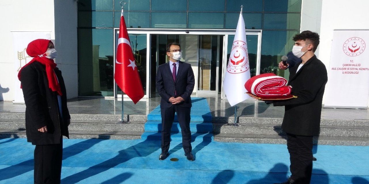 ’Anadolu Gönül Yolu’ Projesinde Ay Yıldızlı Bayrak Çankırı’da