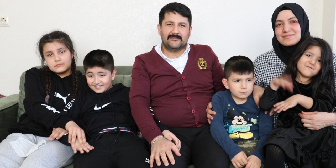 Alkışlarla Karşılandılar... Irkçılık Gurbetçi Aileyi Türkiye’ye Kesin Dönüş Yaptırdı