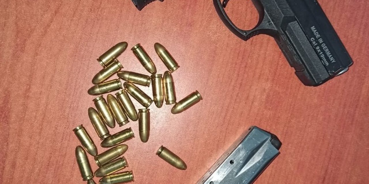 15 Yaşındaki Çocuğu Silahla Tehdit Eden Zanlı Yakalandı