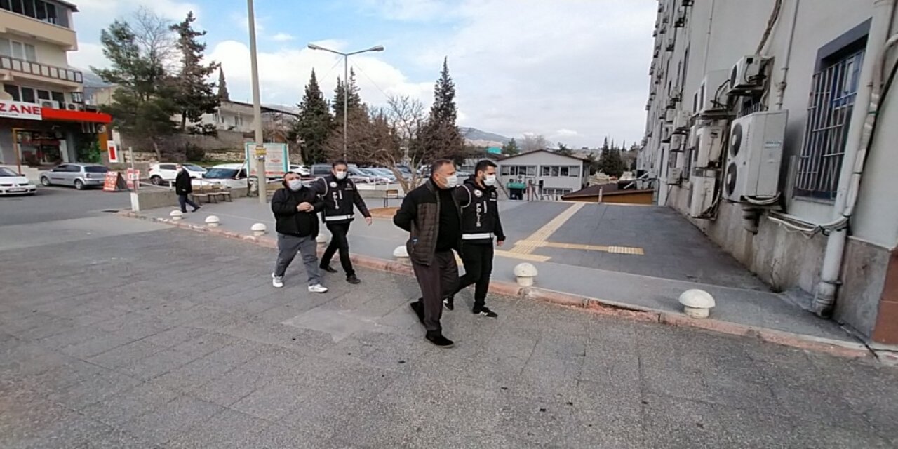 Kahramanmaraş Merkezli Tefeci Operasyonu: 5 Gözaltı