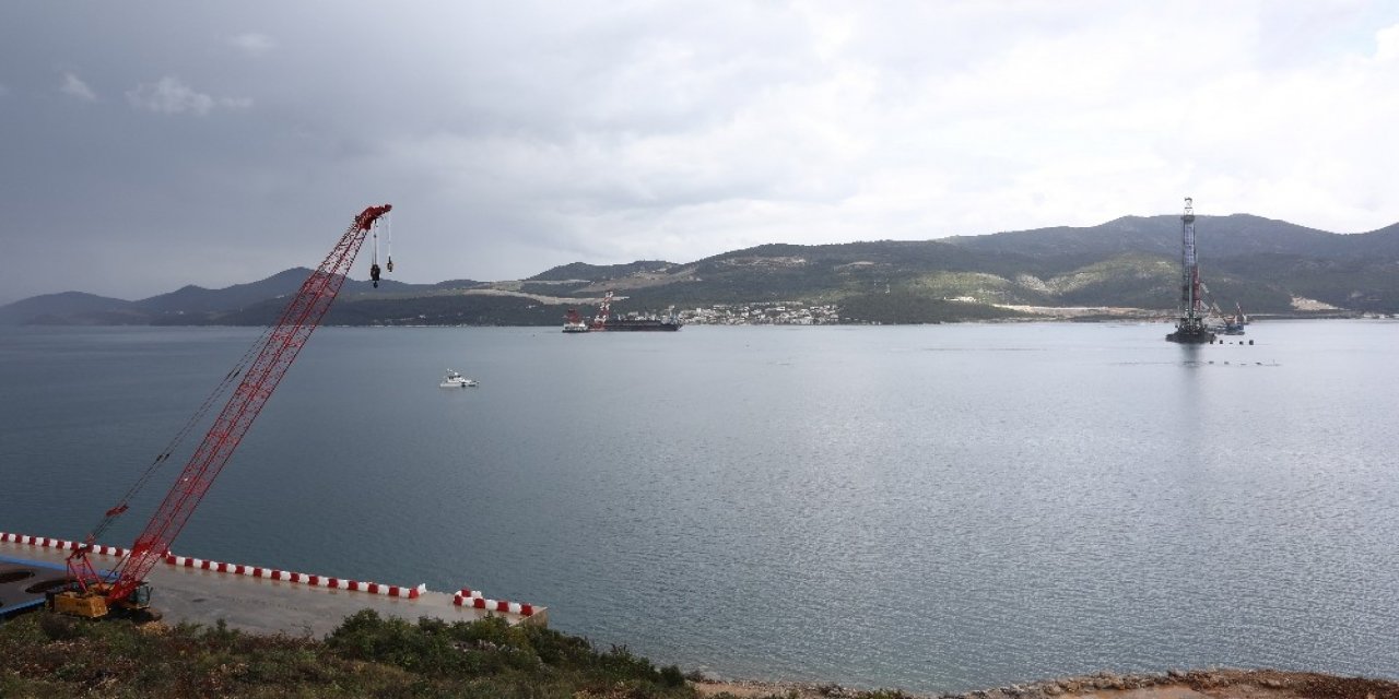 Bosna Hersek’in Denize Çıkışını Kapatan Köprünün İnşaatı Sürüyor