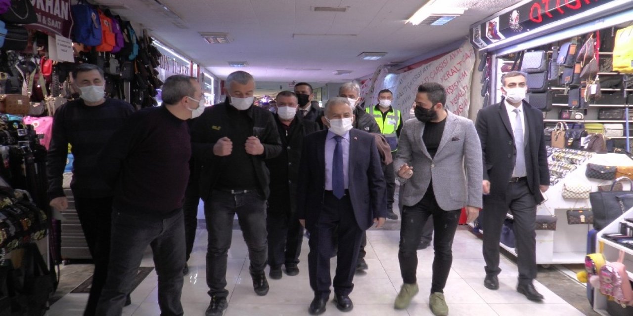 Başkan Büyükkılıç’tan Yeraltı Çarşısı Esnafına Denetim