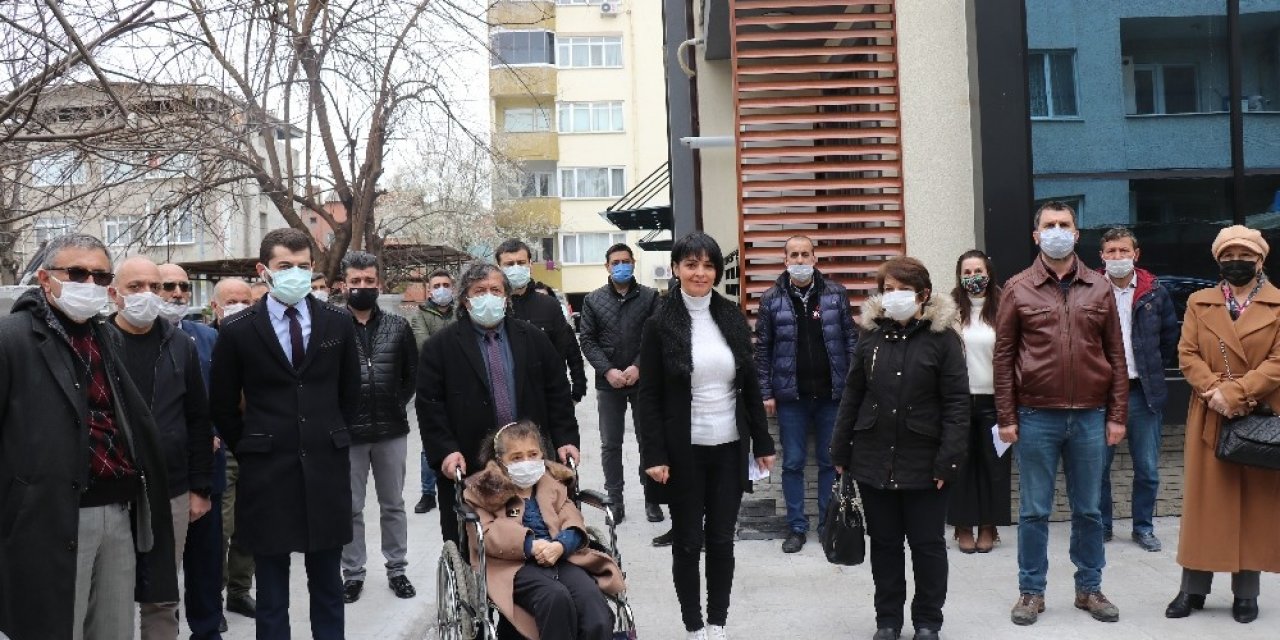 Sakarya’da Yaklaşık 320 Kişi Chp’den İstifa Etti