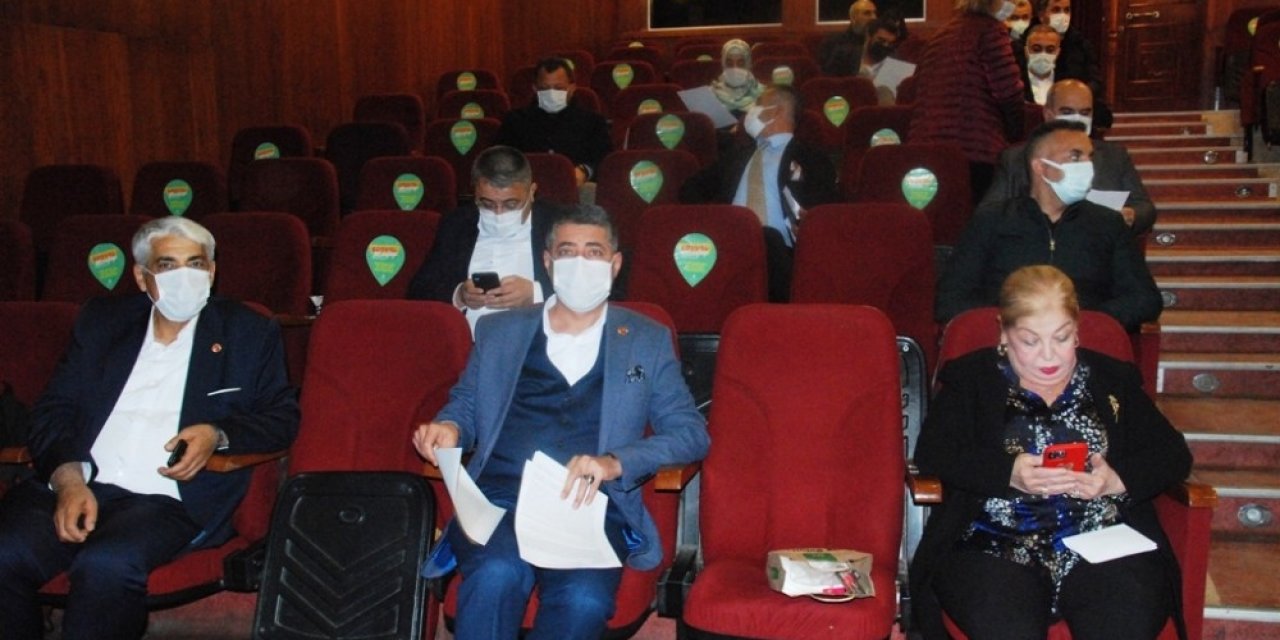 Seyhan Belediyesi’nde 5 Madde Daha Kabul Edildi