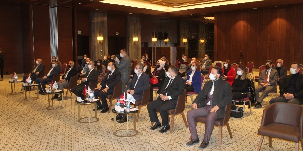 Konya’da “yerel Basında İ̇nternet Haberciliğinin Geliştirilmesi Eğitimi” Sertifika Töreni Gerçekleştirildi