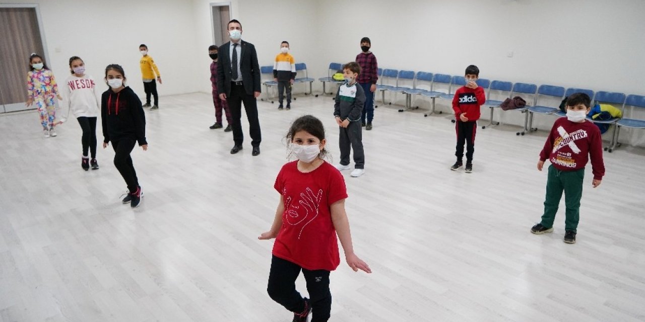 Kestel Kültür Ve Sanat Akademisi Açıldı