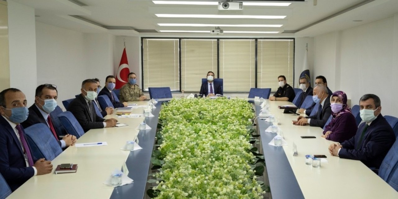 İ̇pekyolu’nda ‘i̇lçe İ̇dare Şube Başkanları Toplantısı’ Yapıldı