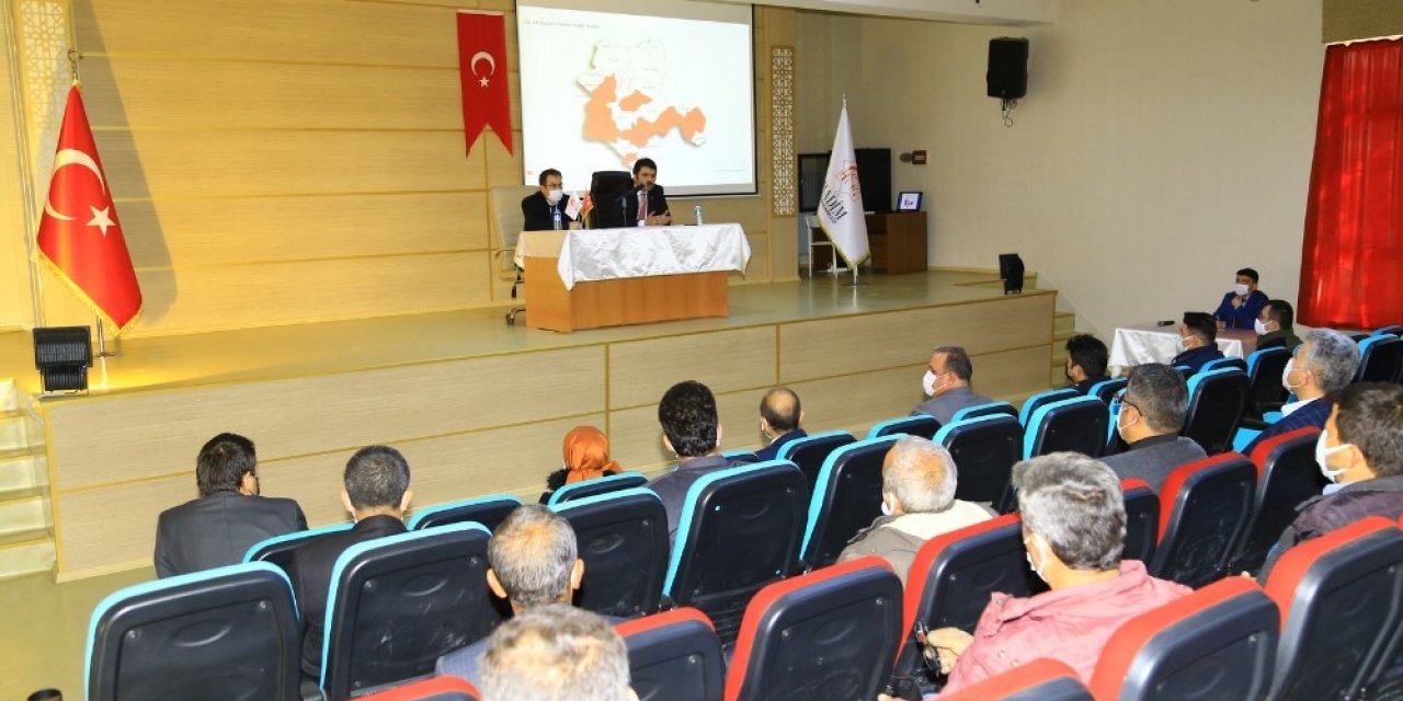 Hadim’de Muhtarlar Toplantısı Yapıldı