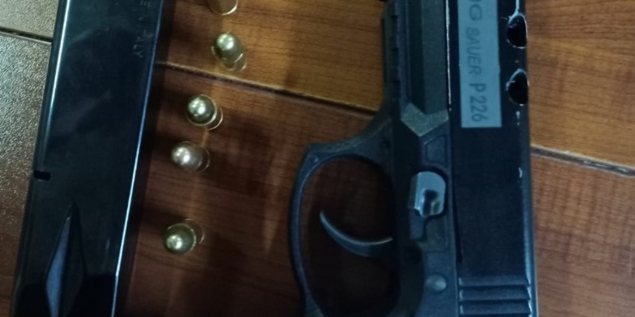 Ruhsatsız Tabanca Yakalatan Şahsa Kısıtlama Ve Maskeden 4 Bin 50 Lira Ceza