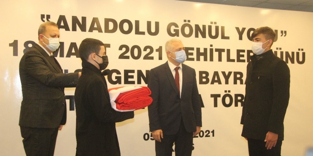 Şanlı Türk Bayrağı Kilis’ten Çanakkale’ye Uğurlandı
