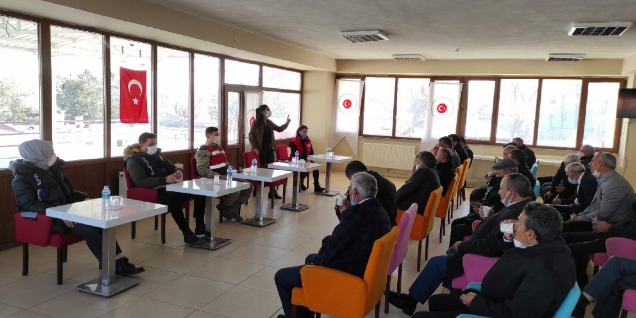 Muhtarlara Aile İçi Şiddet Bilgilendirilmesi Yapıldı