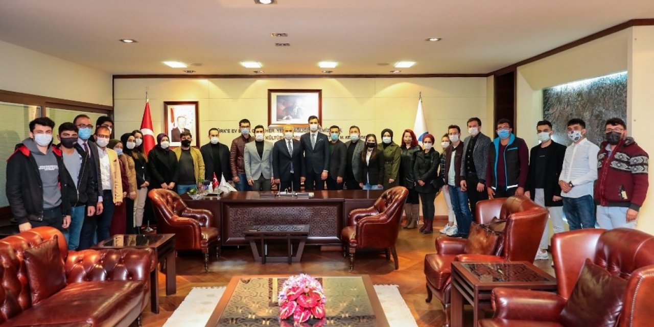 Gençlik Kollarından Başkan Zolan’a Ziyaret