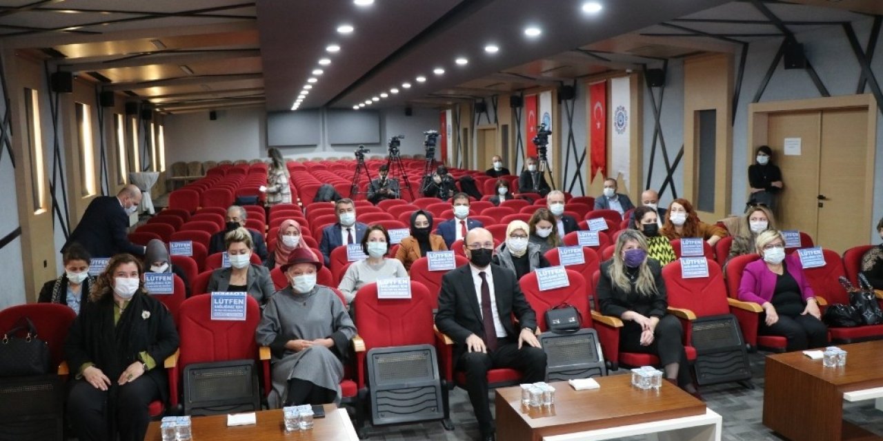 Türk Eğitim-sen "kadın Raporu"nu Açıkladı