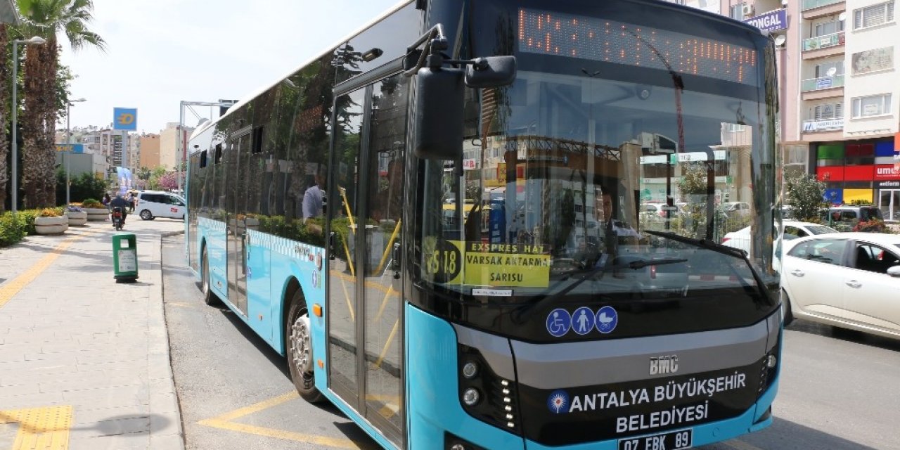 65 Yaş Üstü Ve 20 Yaş Altı Toplu Taşımayı Kullanabilecek