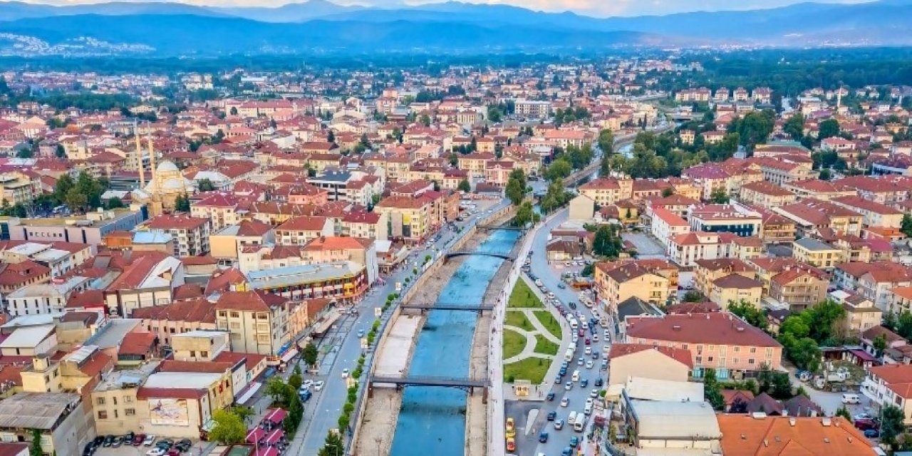 Düzce’de Erkek Ve Kadın Oranı Eşit