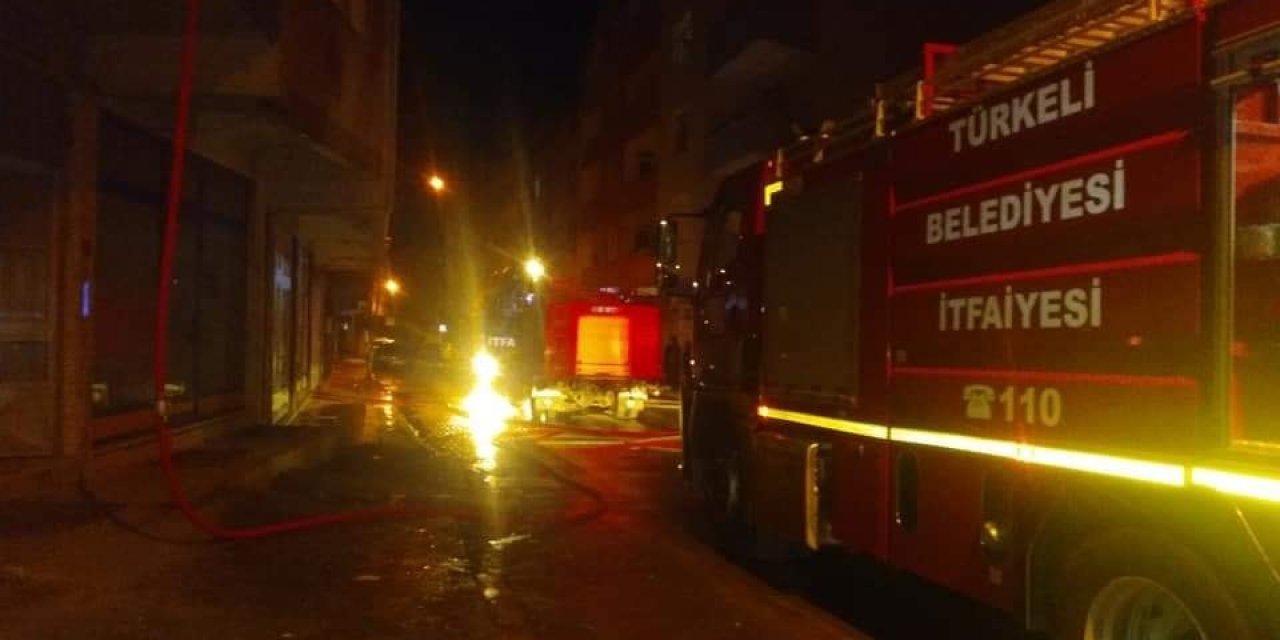 Türkeli’de Çatı Yangını Korkuttu