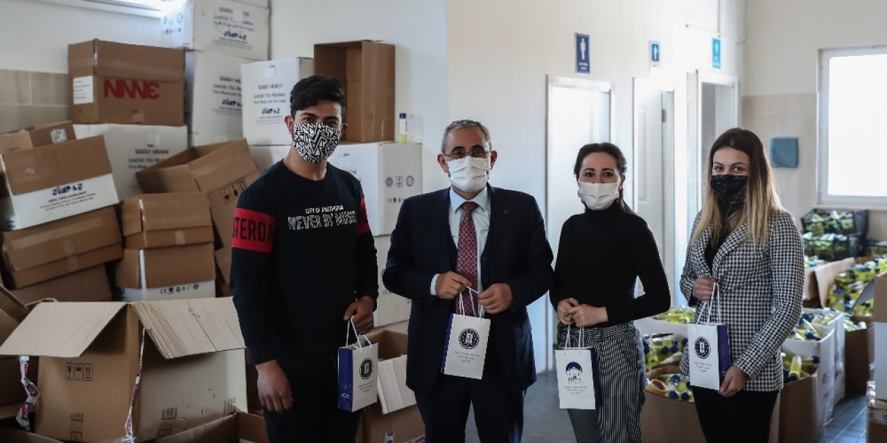 Kütahya Belediyesi 4 Milyon Maske Üretti