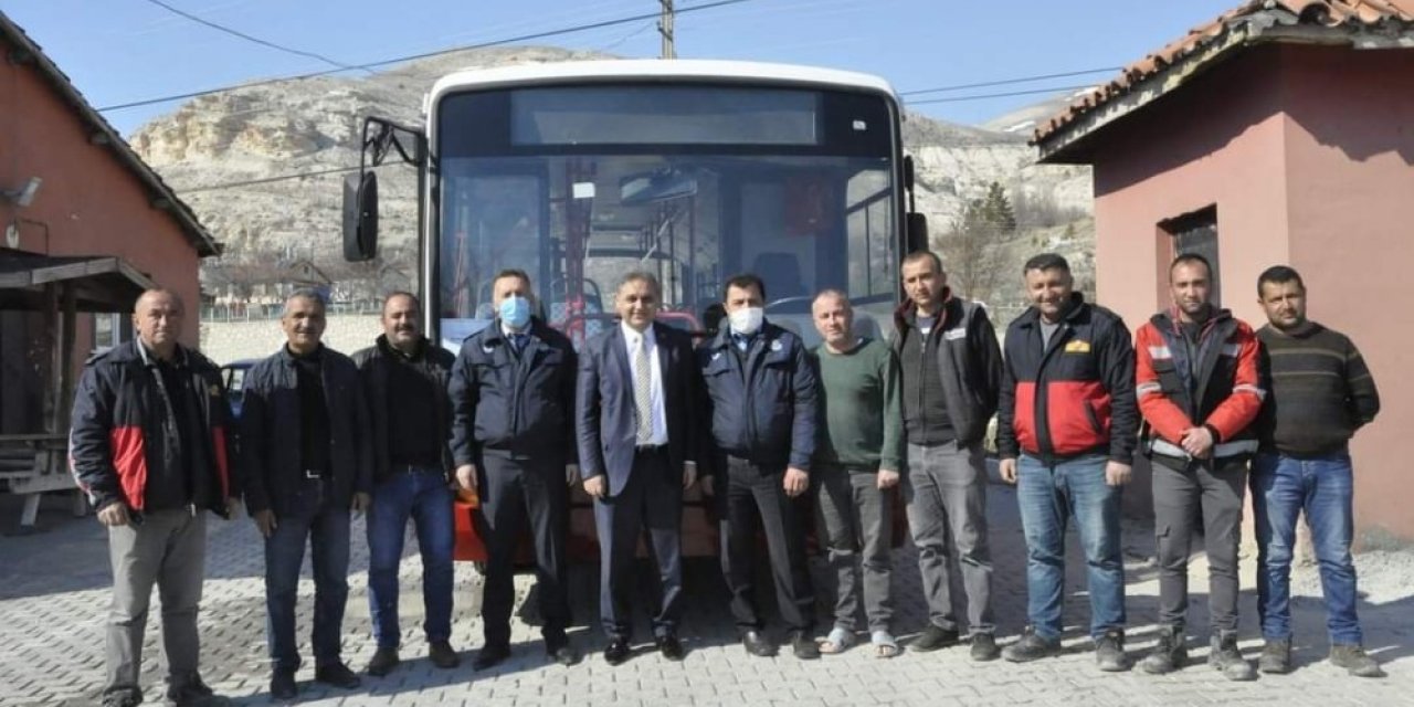 İ̇bb, Sivas’ın Gürün Belediyesine Otobüs Hediye Etti