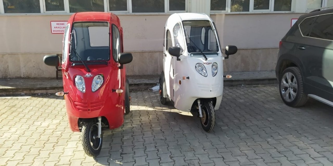 Gürün Kaymakamlığı Engelliler İçin 2 Adet Motorlu Araç Satın Alındı