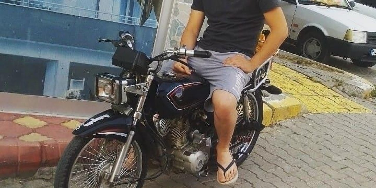 Mıcır Yolda Ağaca Çarpan Motosikletli Sürücüsü Hayatını Kaybetti