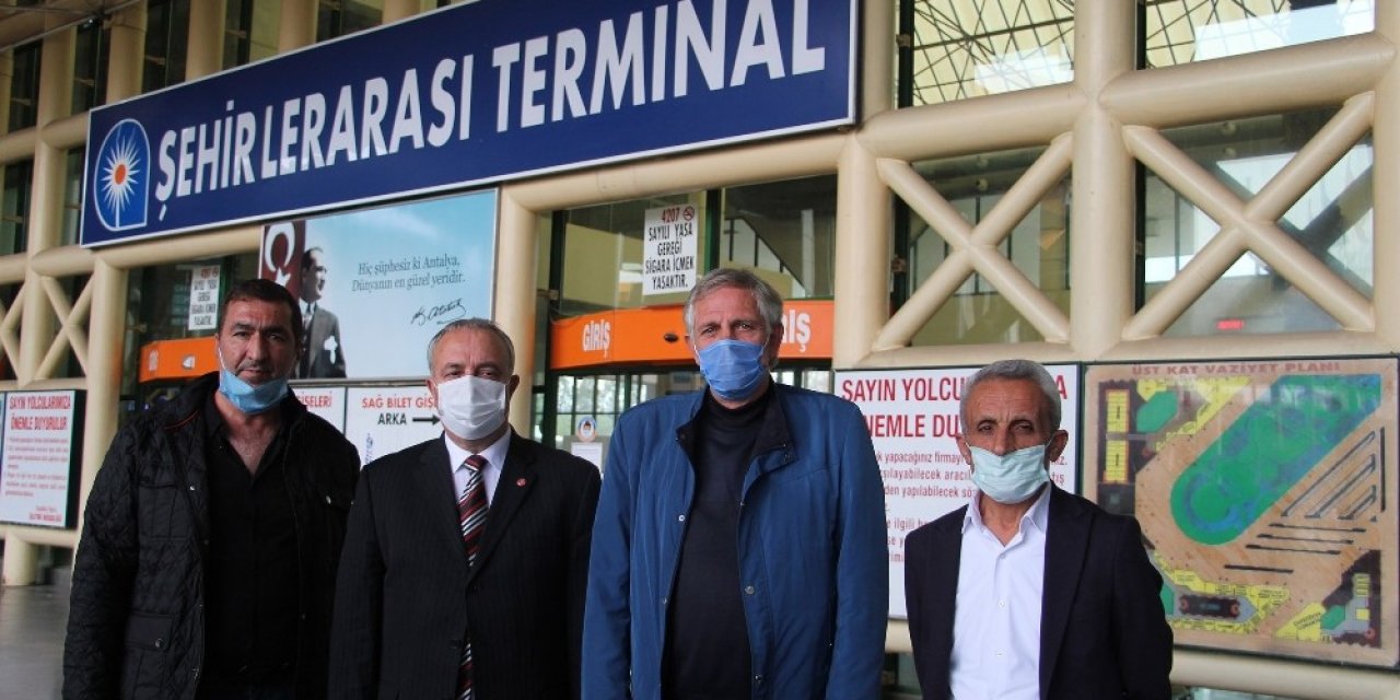 Antalya’da Otogar Esnafı Kira İndirimi İstiyor
