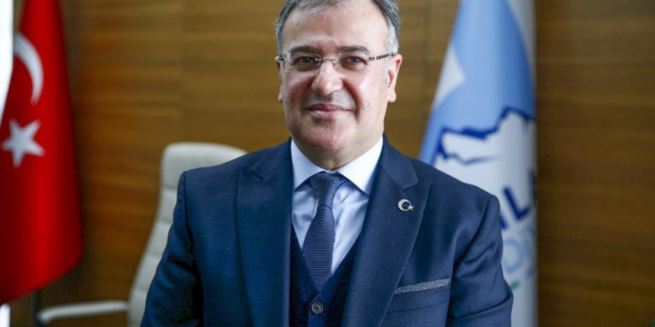 "kadınlar Gelecek Nesillerin Mimarlarıdır"