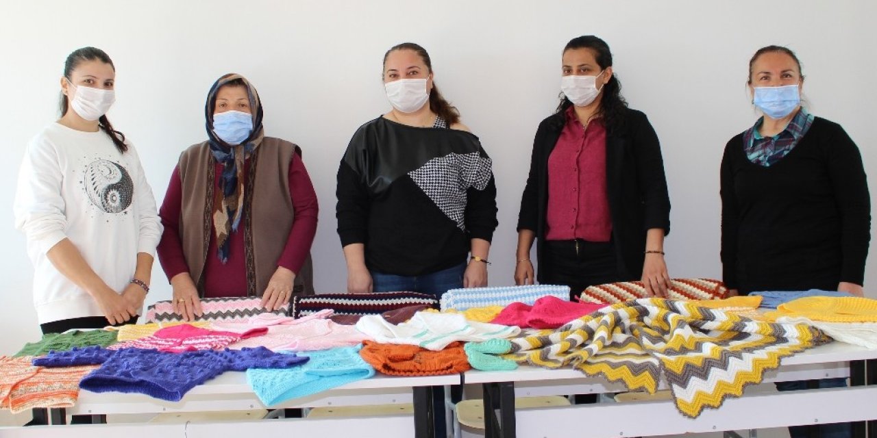 Kadınlar Atasem Kursları İle Daha Güçlü