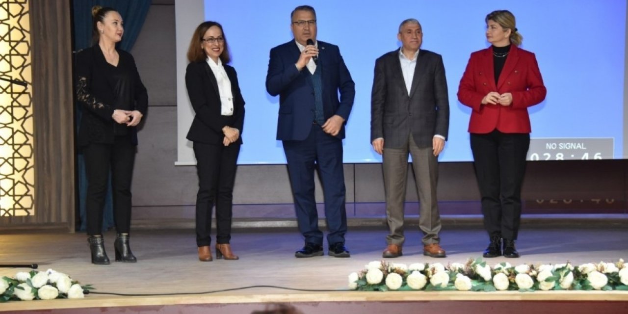 Yunusemre’de Yönetime Kadın Dokunuşu