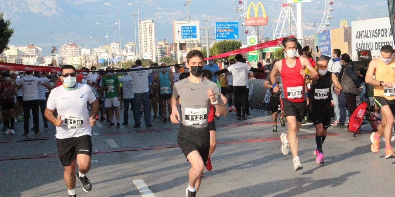 16. Runatolia Maratonunda Dereceye Girenler Belli Oldu