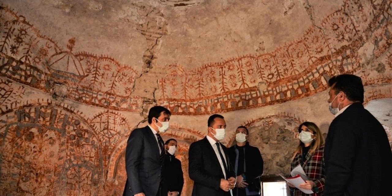 Ertuğrul Gazi’nin Yakın Arkadaşlarından İ̇sa Sofi’nin Türbesinde İnceleme