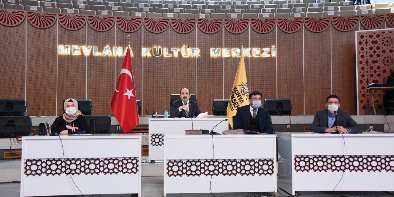 Başkan Altay "942 Kadın Çalışma Arkadaşımızla Şehrimize Hizmet Ediyoruz”