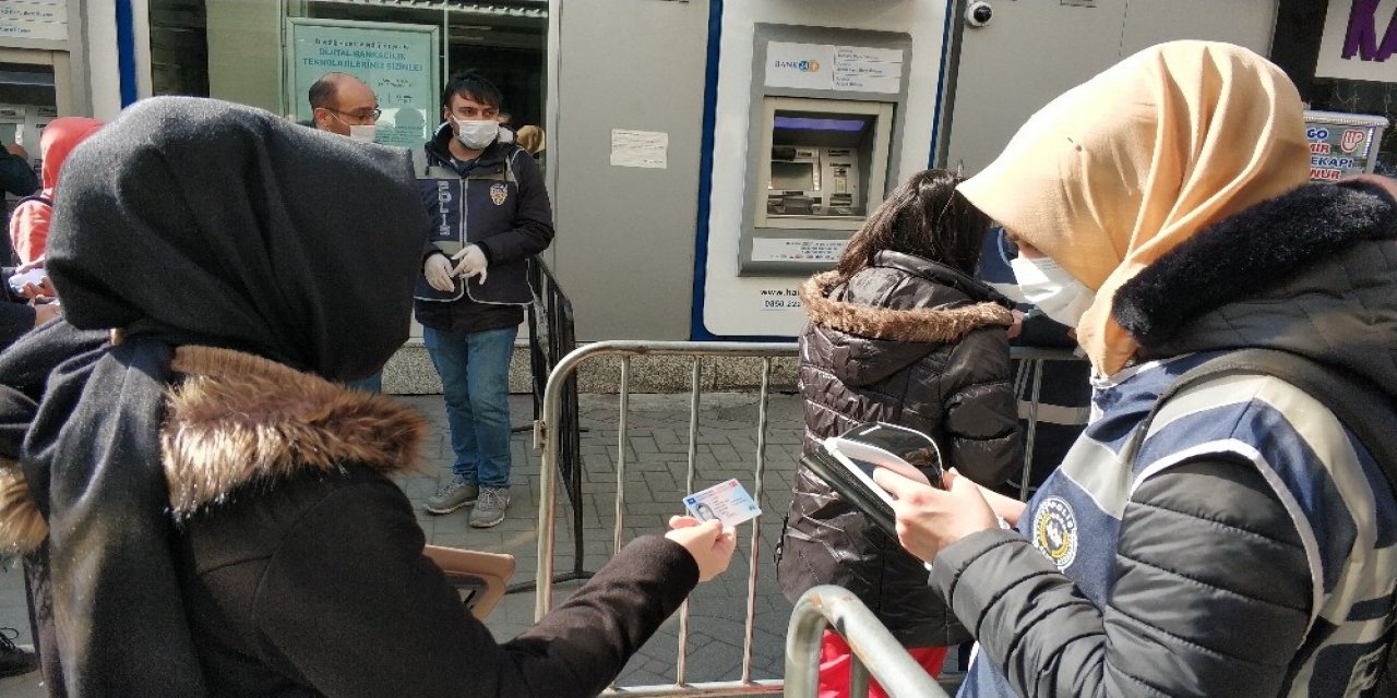Samsun’da Mecidiye Caddesi’nde Hes Kodu Uygulaması