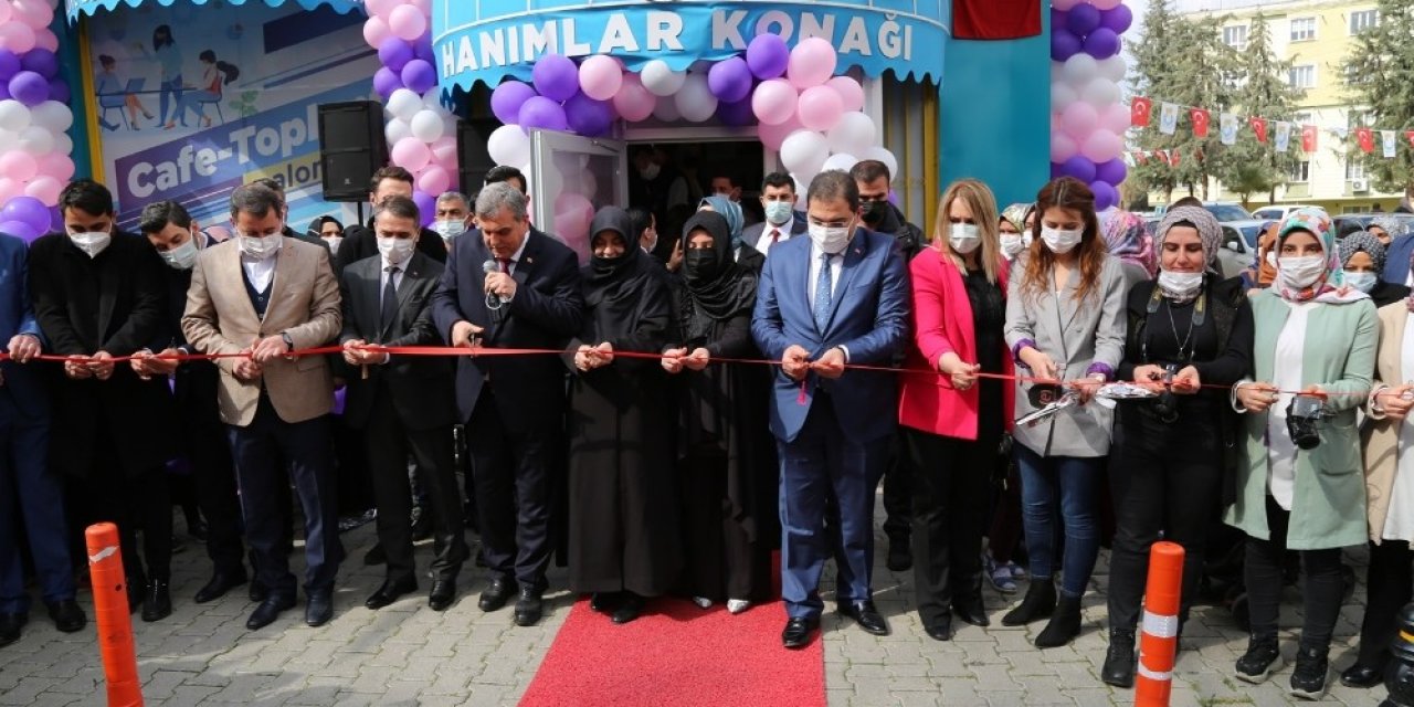 Şanlıurfa’da Kadınlar İçin Hanımlar Konağı Açıldı