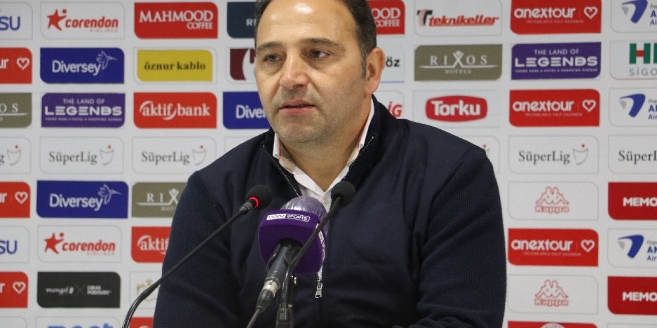 Fuat Çapa: "antalyaspor Karşısında Bu Kadar Pozisyon Bulan Tek Takımız"