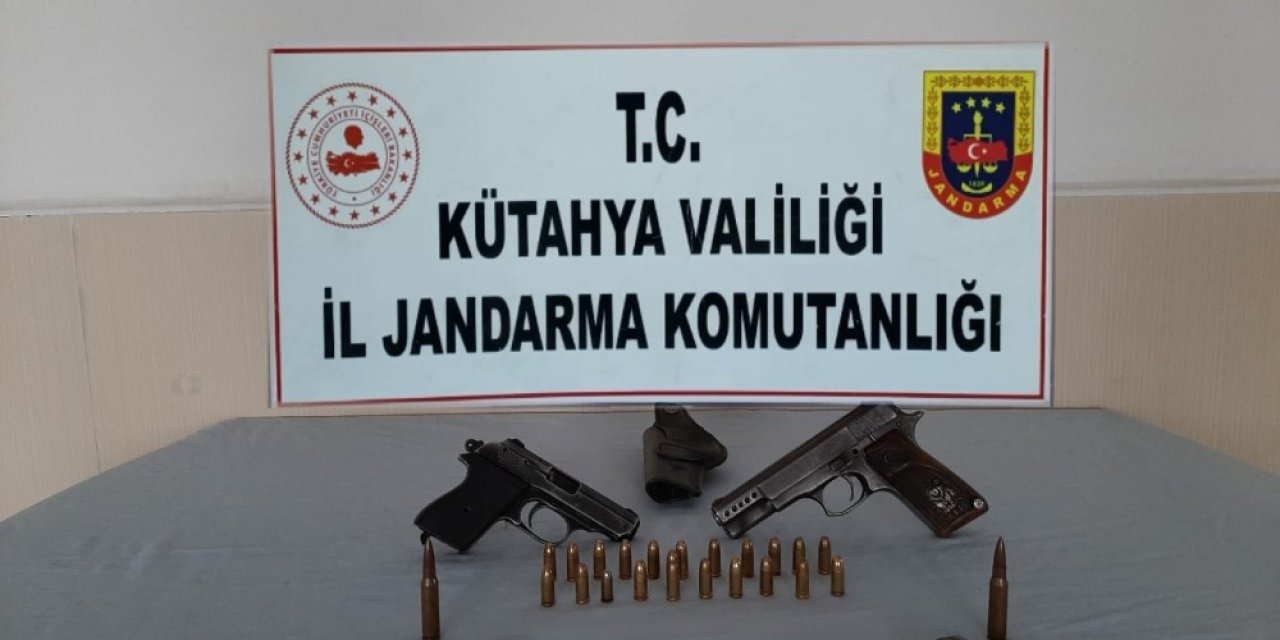 Kütahya’da Kaçak Silah Ticaretine Geçit Yok
