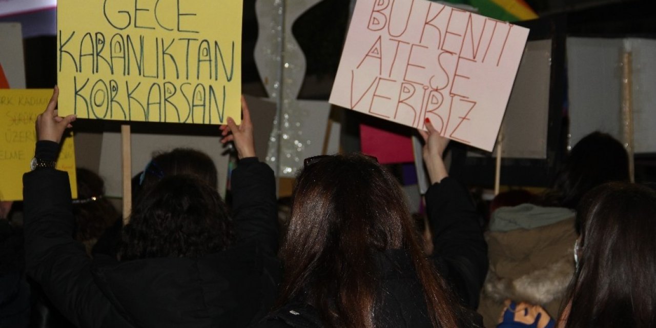Samsun’da Kadınlar Kadın Cinayetleri Ve Şiddete Tepki İçin Yürüdü