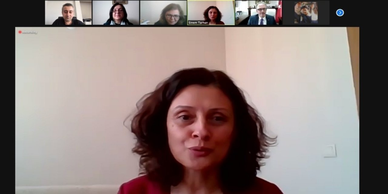 Pandemi Döneminde Kadın Sorunları Konuşuldu