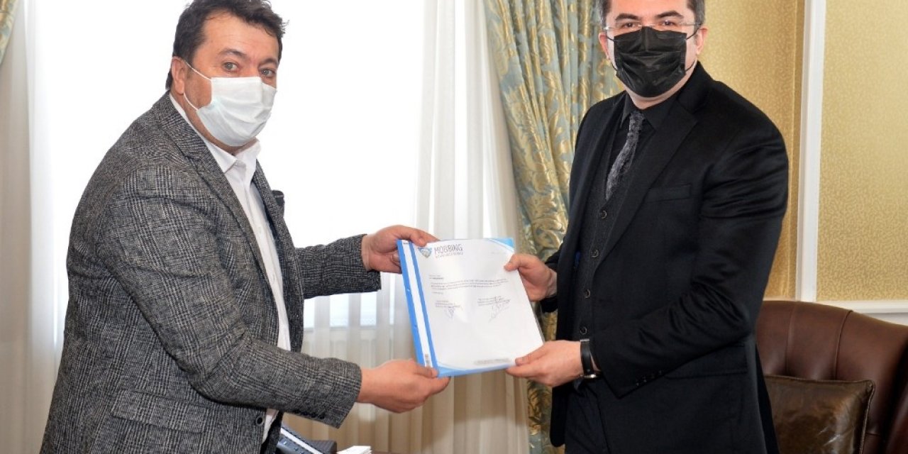 Erzurum’da 8 Mart Dünya Kadınlar Günü ‘kadına Karşı Şiddet’ E Devlet- Millet Elele