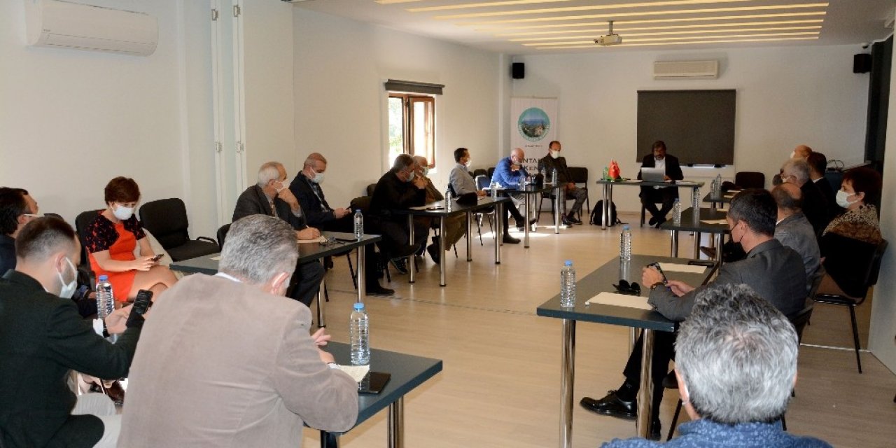 Turizmcilerden Çağrı: "ab İle İkili Görüşmeler Hızlandırılmalı"