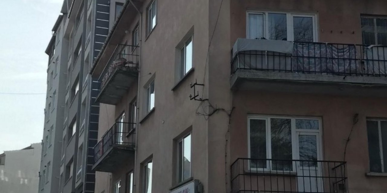 Haber Alınamayan Yaşlı Kadın Evinde Ölü Bulundu