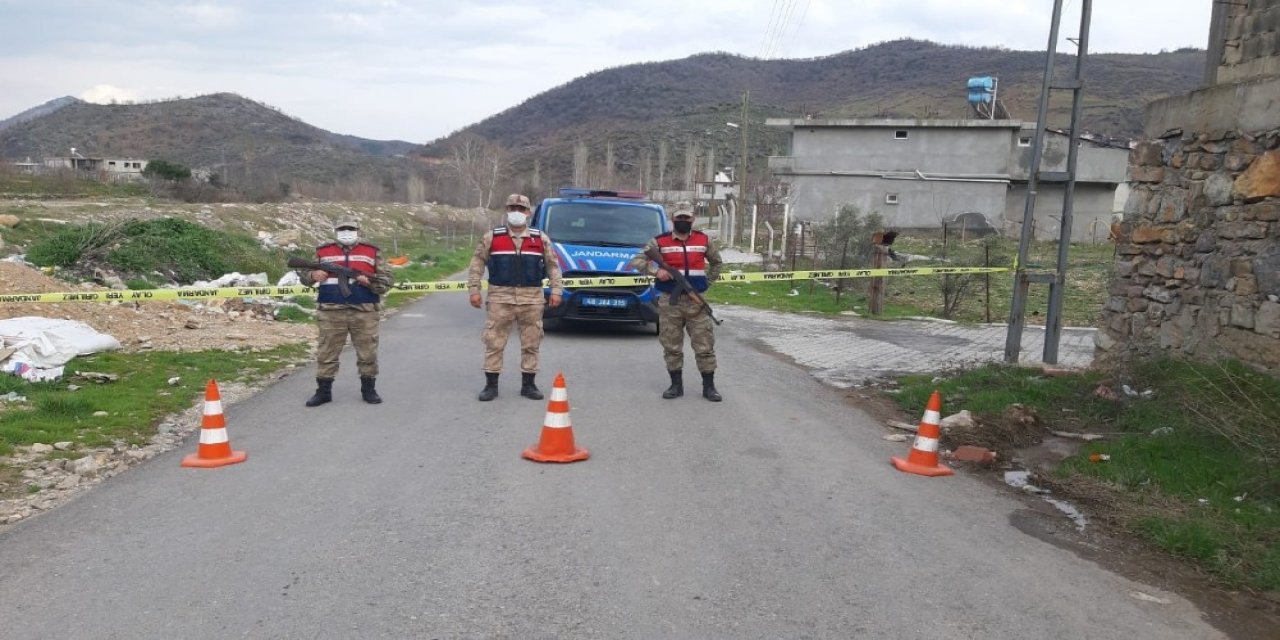 Türkoğlu’nda Bir Mahalle Karantinaya Alındı