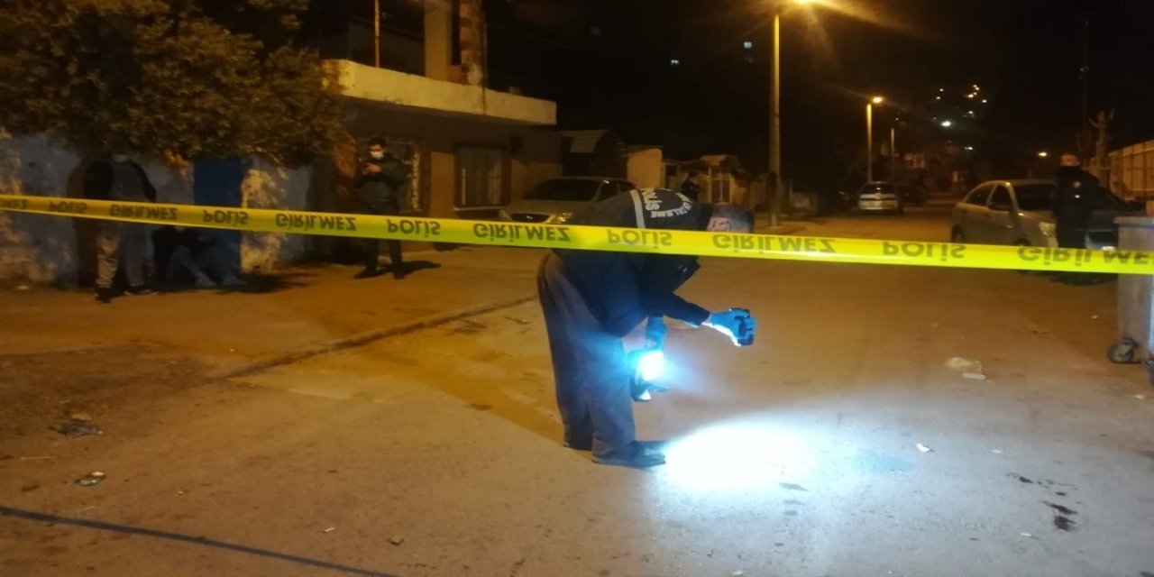 İ̇zmir’de Silahla Vurulan Kişi Hastaneye Kaldırıldı
