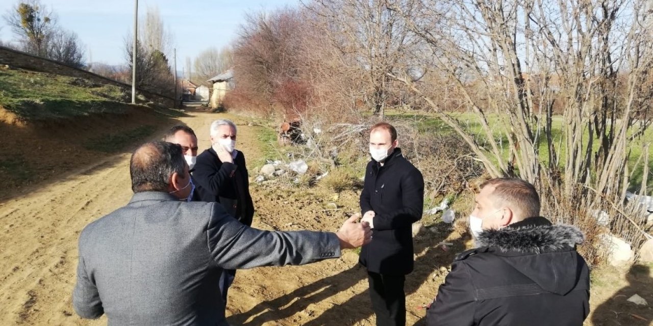 Başkan Ve Kaymakamdan Köy Ziyareti