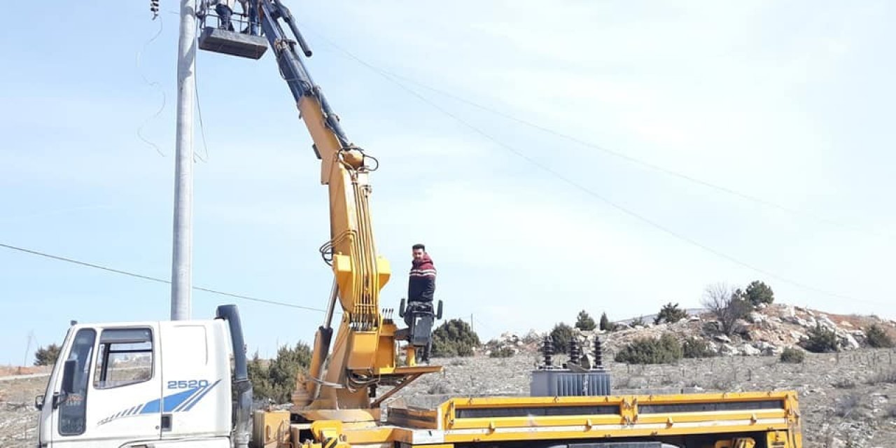 Altıntaş’ta Mesire Alanı Enerji Nakil Çalışmaları