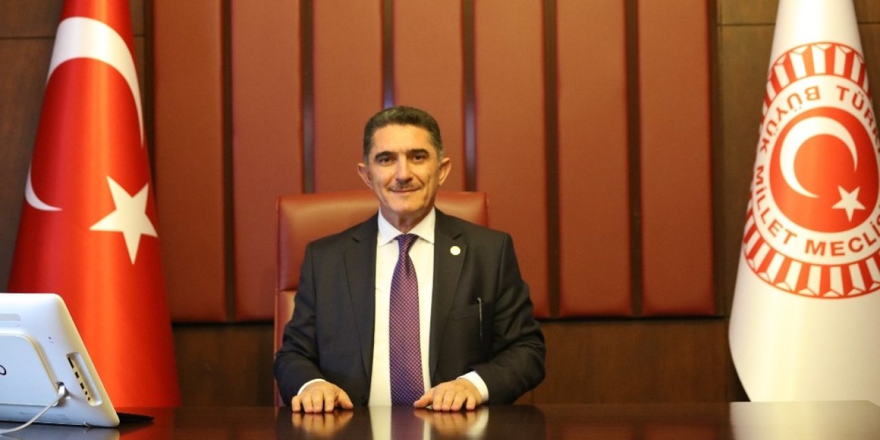 Ak Parti Ağrı Milletvekili Ekrem Çelebi, Miraç Kandili Nedeniyle Bir Mesaj Yayımladı