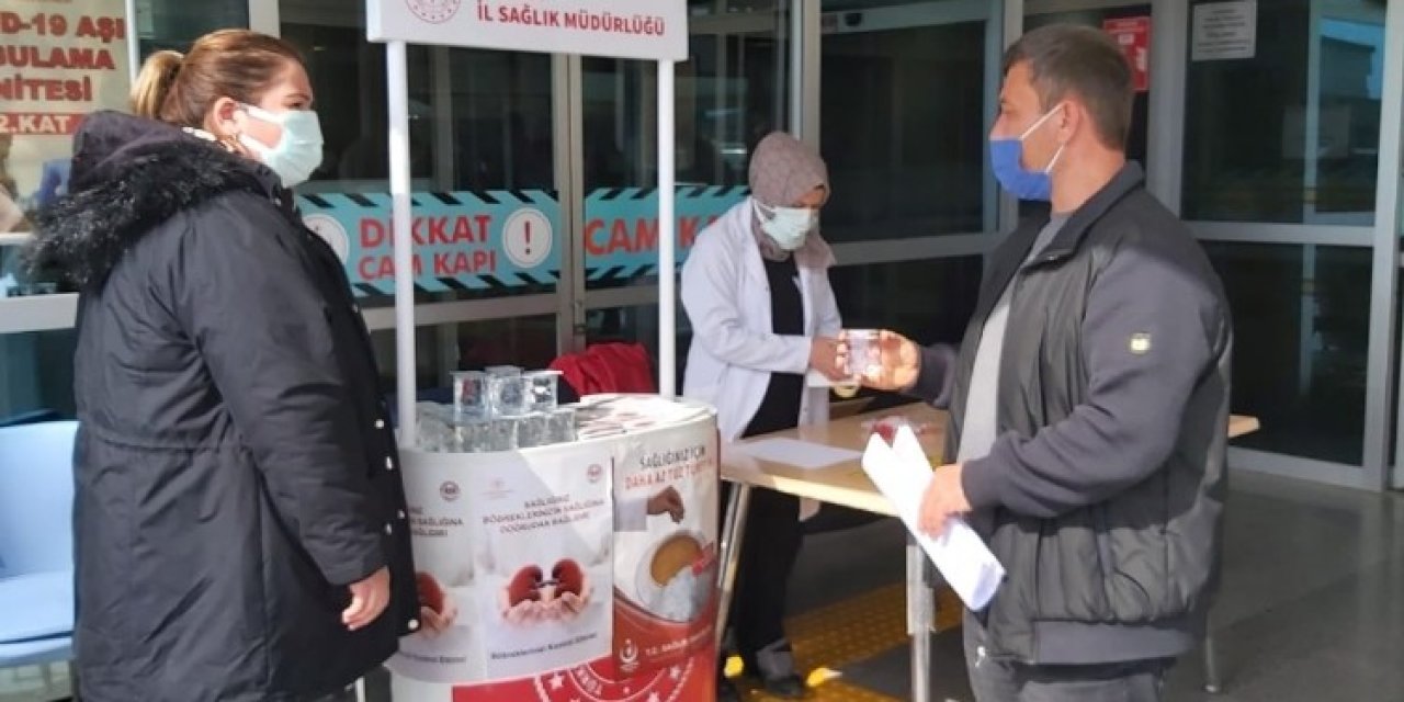 Doğru Tuz Tüketimini Kurdukları Standdda Anlattılar