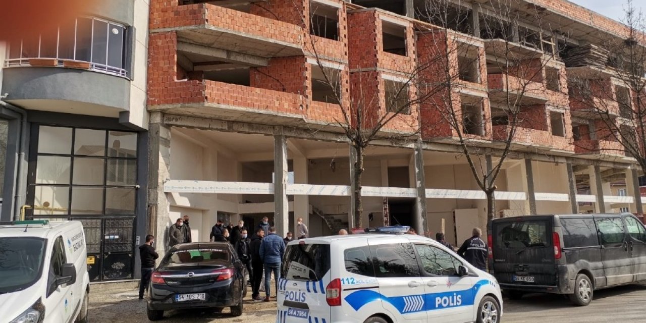 Çalıştığı İnşaatın Asansör Boşluğuna Düşerek Hayatını Kaybetti