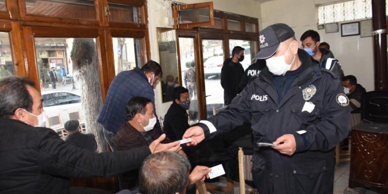 “huzurlu Sokaklar Ve Narkotik Suçları Uygulaması”nda Aranan Bin 373 Kişi Yakalandı