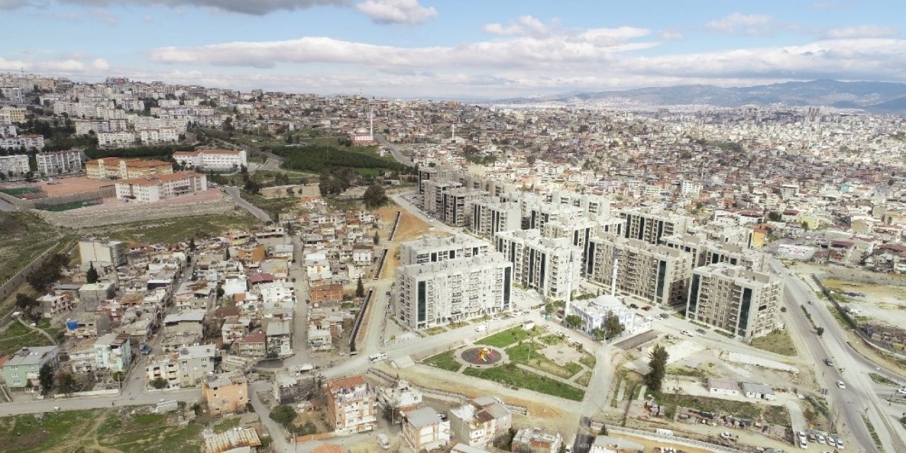Uzundere Karabağlar’ın Örnek Mahallesine Dönüşüyor
